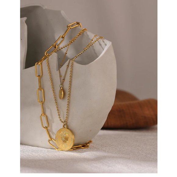 18K Gold Plated Queen Elizabeth Vintage Coin Link Chain Triple Layer Necklace - Picture 5 of 7